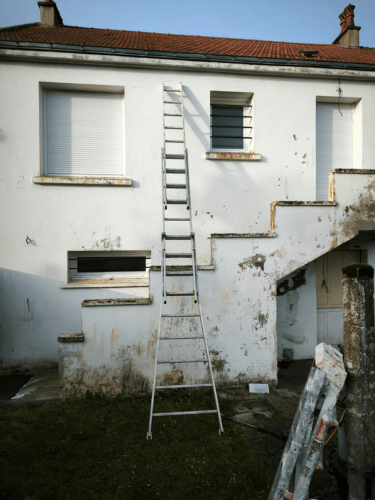Repeindre sa façade au Pellerin